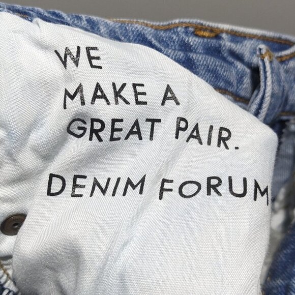 Aritzia Sky Blue Distressed Straight Jeans - Picture 10 of 14